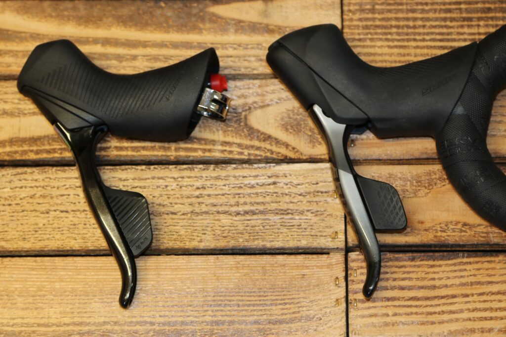2023 SRAM Force AXS lever comparison &ndash; 1.jpg