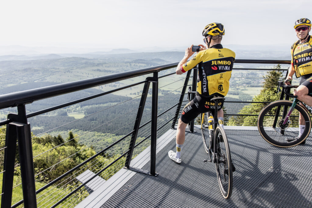 Jonas Vingegaard during Puy de D&ocirc;me recce