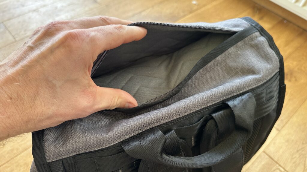 2024 Chrome Industries Corbet 24L Pack internals 1.JPG