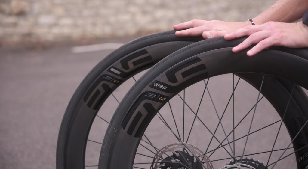 2024 ENVE SES 4.5 rim profiles.jpg