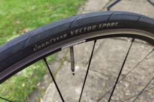 2024 Goodyear Vector Sport Tubeless Road Tyre 700×28 Side.jpg