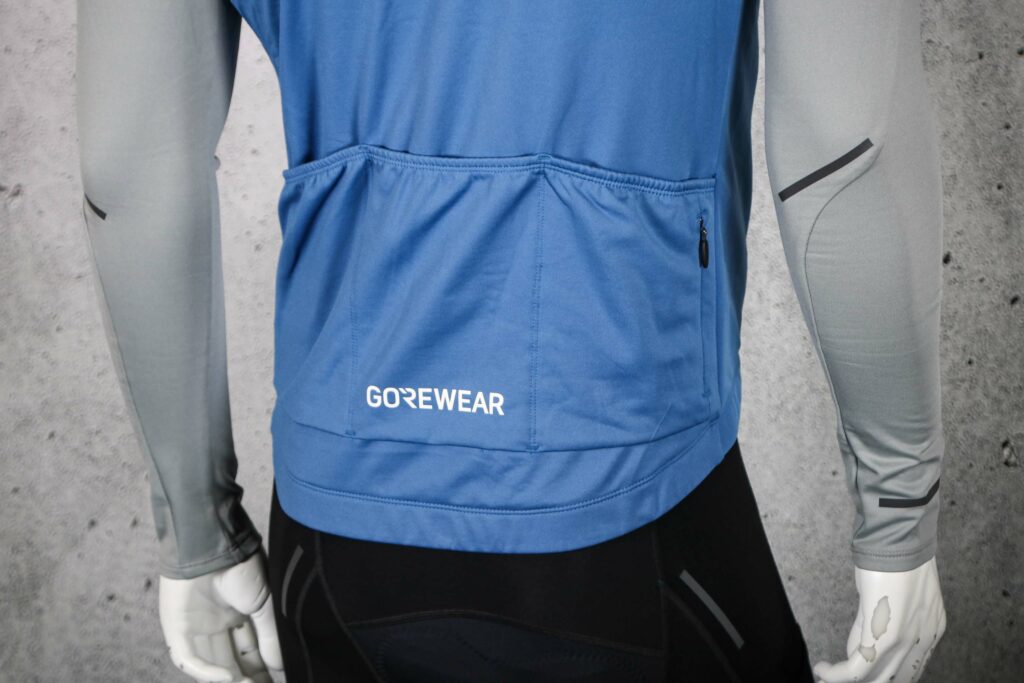 2024 Gorewear Spinshift Thermo Long sleeve jersey - pockets.jpg