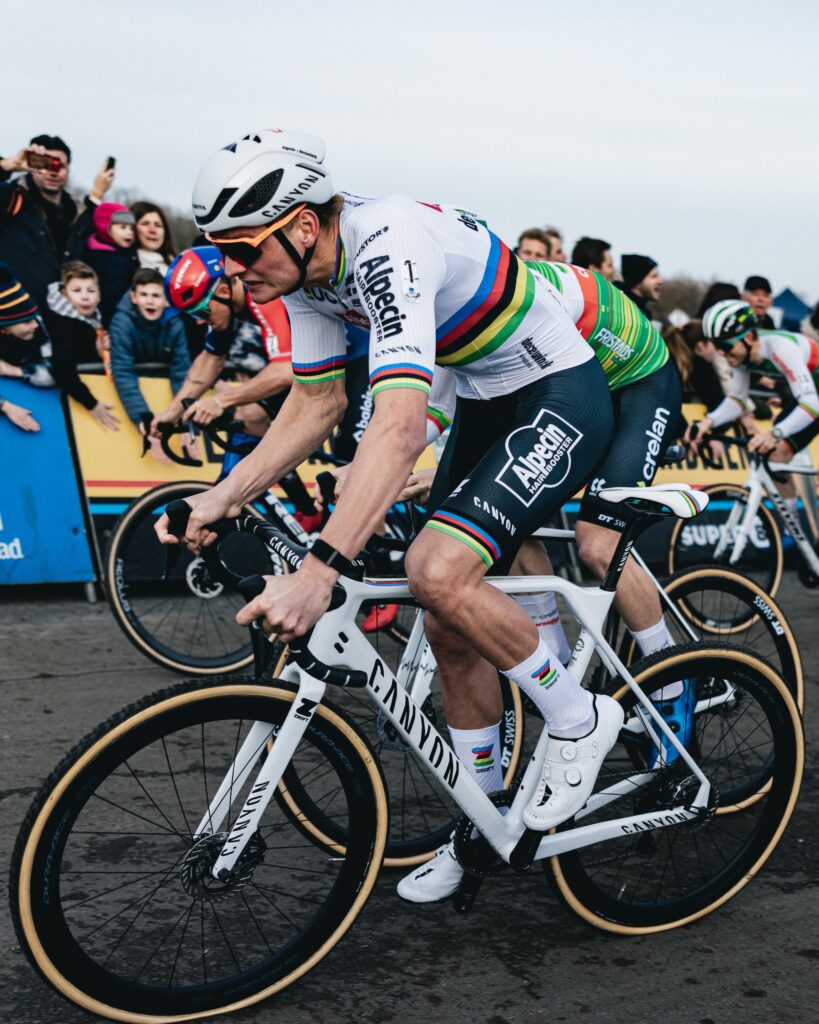 2024 Mathieu van der Poel Picture by Alex Whitehead-SWpix.com – 04-01-2024 – 1