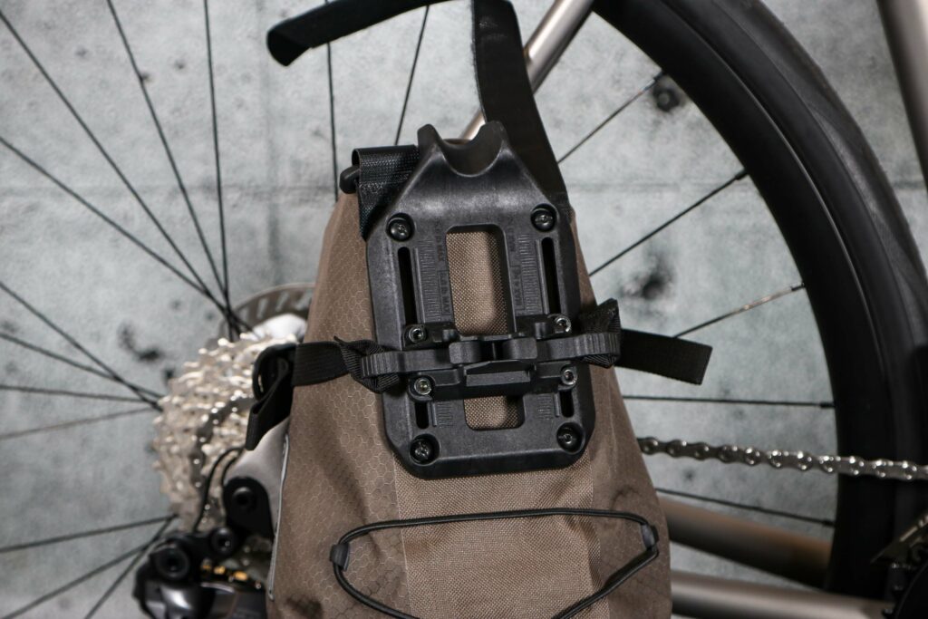 2024 Ortlieb Seat-Pack QR 13 L - adjustable mount.jpg