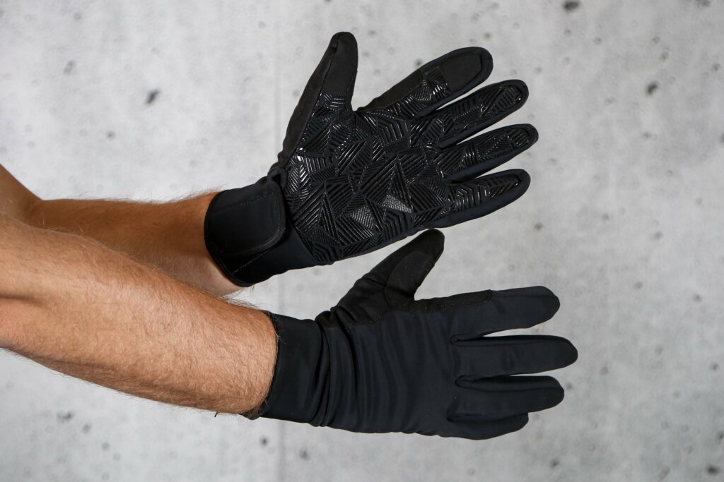 2025 Boardman Winter Gloves.jpg