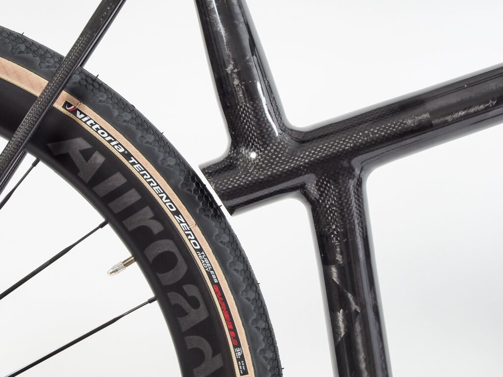 2025 July Bicycles Galibier Tribute split seat tube