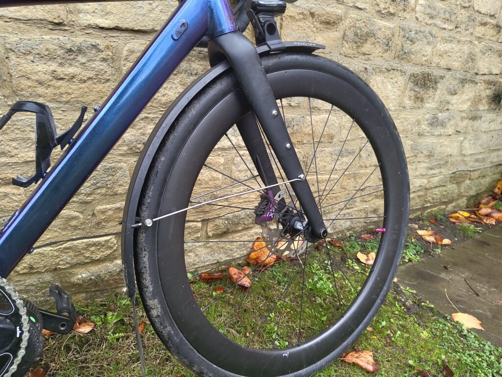2025 Kinesis Fend Off Wide Mudguards side.jpg