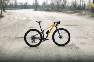 2025 lee cougan innova super gravel 2