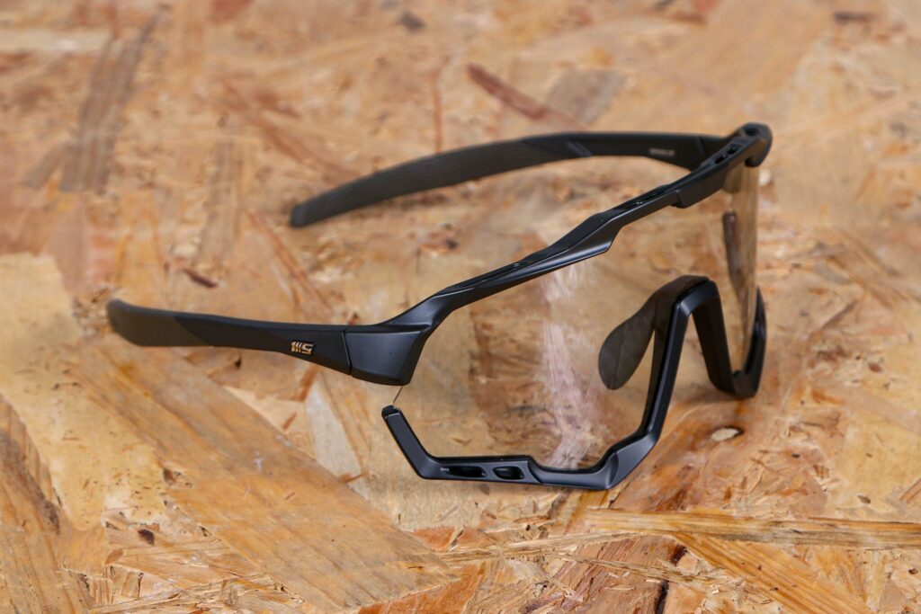 2025 Magicshine Morpher Photochromic Lenses Glasses - 2.jpg