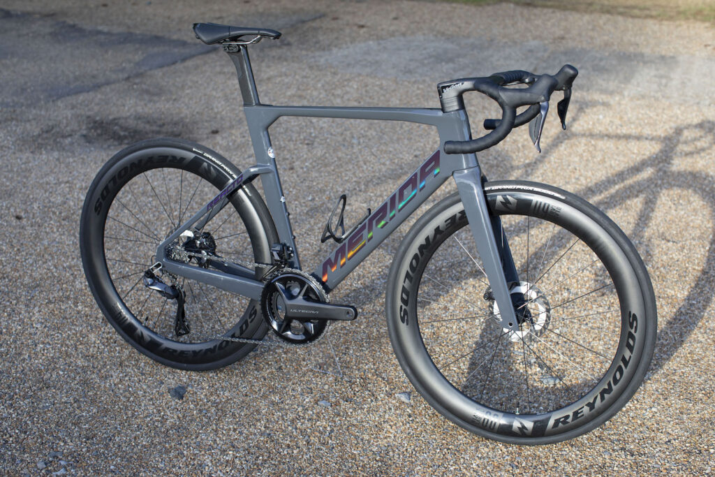 2025 Merida Reacto 9000 rainbow detail FULL BIKE.jpg