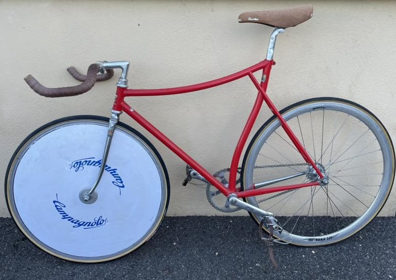 2025 Olmo track bike non-driveside