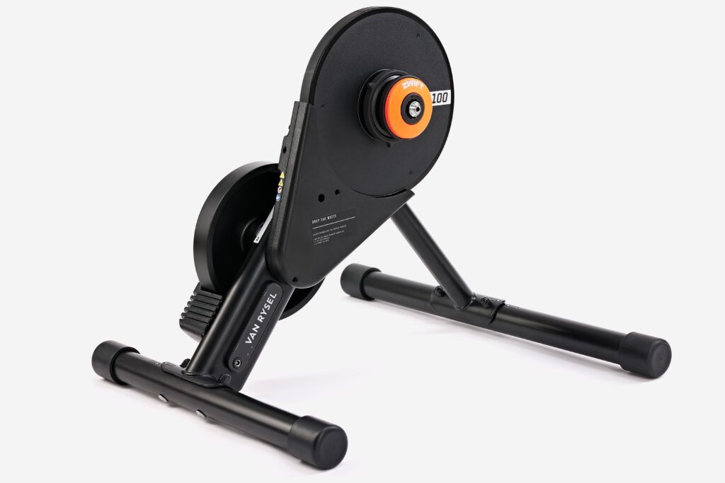 2025 Van Rysel D100 trainer Zwift Cog portrait