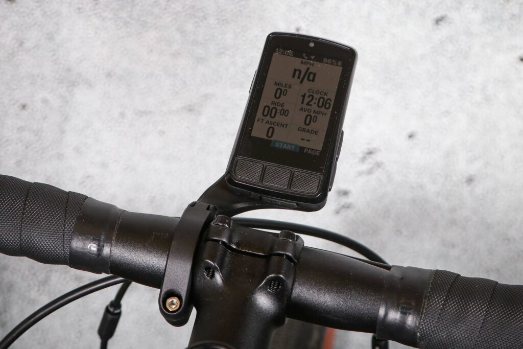 2025 Wahoo ELEMNT BOLT 3 GPS Bike Computer.jpg