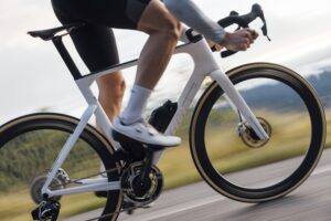 2025 Wilier Filante SLR ID2 action
