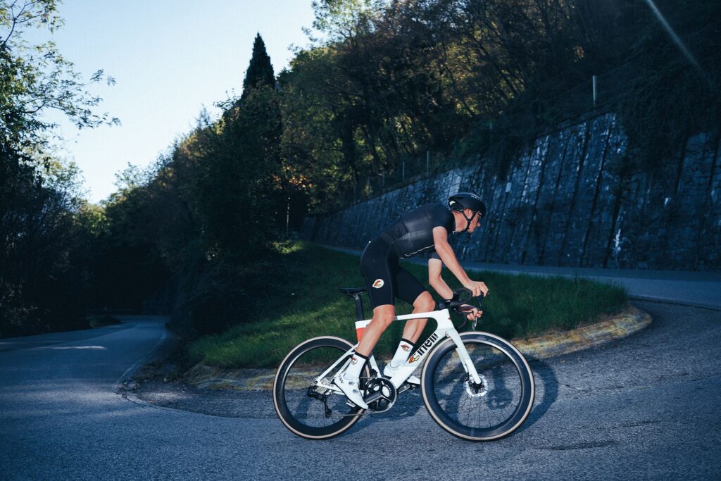 2026 Cinelli Aeroscoop action