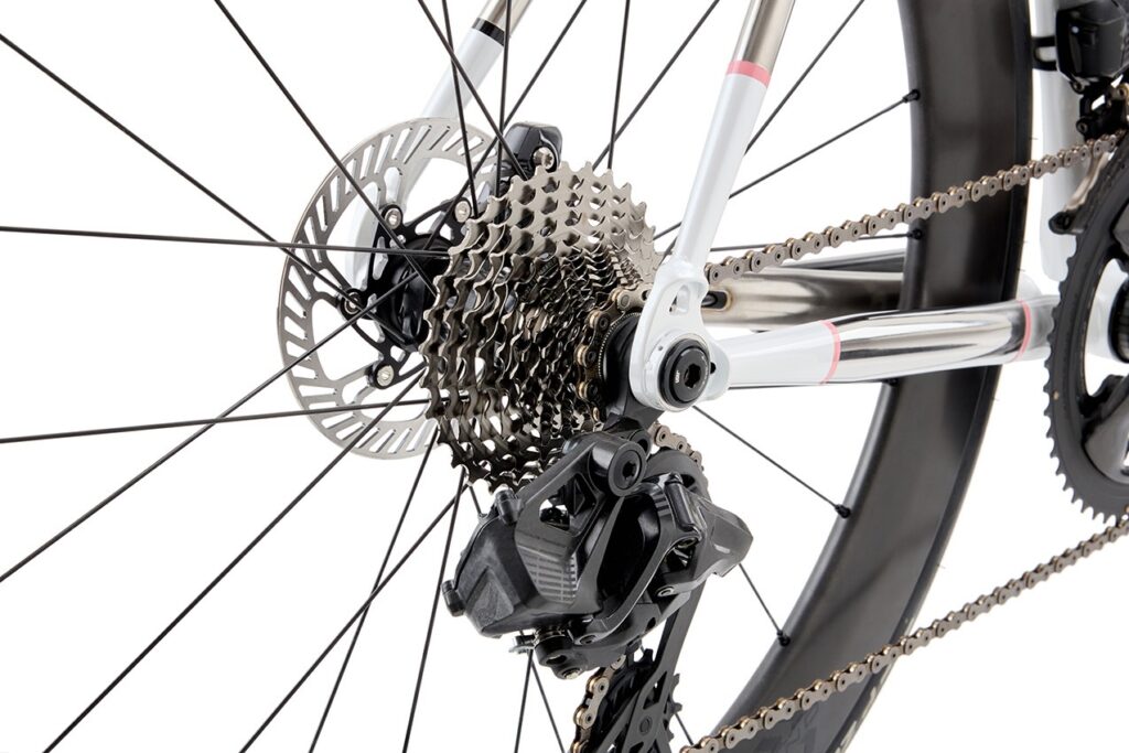 2026 Cinelli Speciale Corsa XCR rear dropout