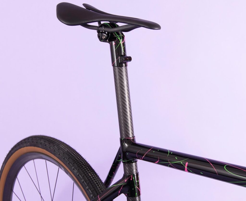 2022 Weis Mfg Brett&rsquo;s custom Hammer Gravel SL seatpost integrated seat mast
