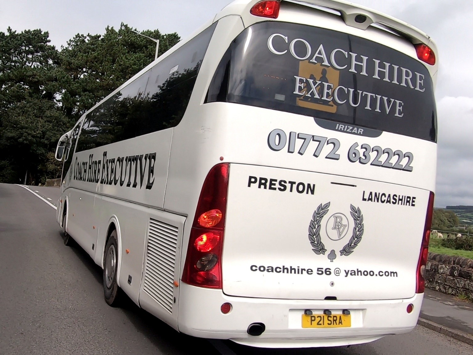 https://cdn.road.cc/wp-content/uploads/roadcc/SchoolBus2_8Sept20.jpg