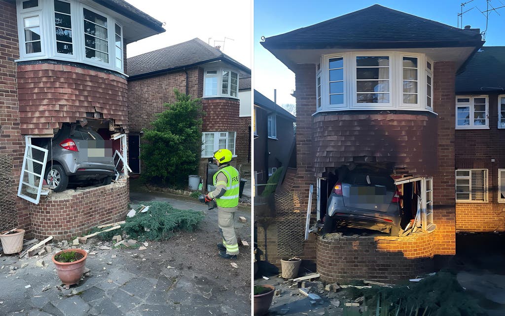 https://cdn.road.cc/wp-content/uploads/roadcc/Twickenham-car-crash-ES-Composite.jpg.jpg
