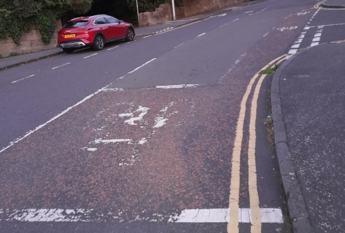 https://cdn.road.cc/wp-content/uploads/roadcc/asl_lane.jpg