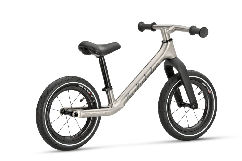2023 Balance Bike Ventus Jr – Perspective Right