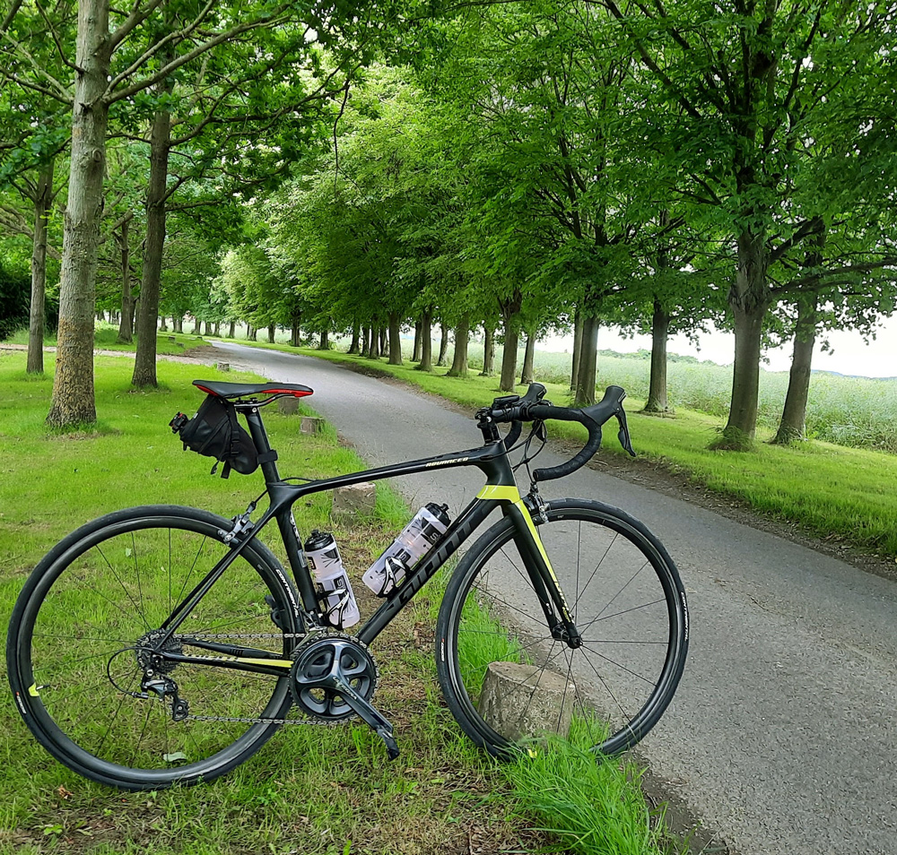 https://cdn.road.cc/wp-content/uploads/roadcc/bike-ride-2.jpg