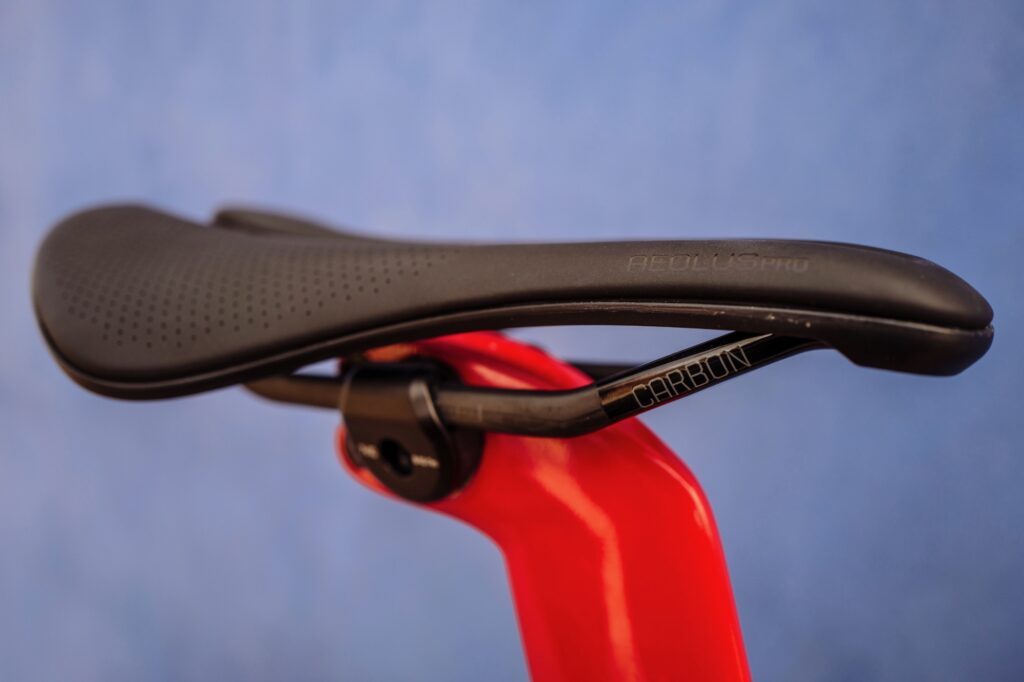 Bontrager_Aeolus_Saddle_04.jpg