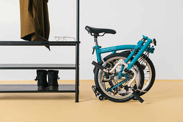 brompton b75 lifestyle 3