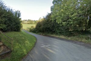Country road next to Saddington Reservoir, Leicestershire