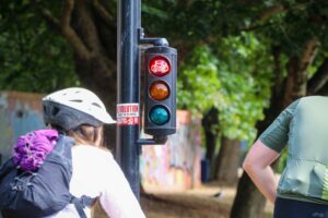 News website criticised for reheating year old survey about cyclists jumping red lights… then filming video about it in a car + more on the live blog