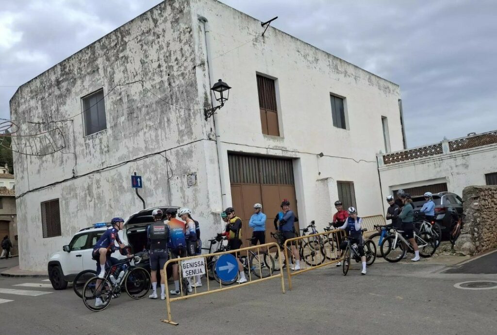 Cyclists fined for breaking traffic laws in Lliber, Costa Blanca