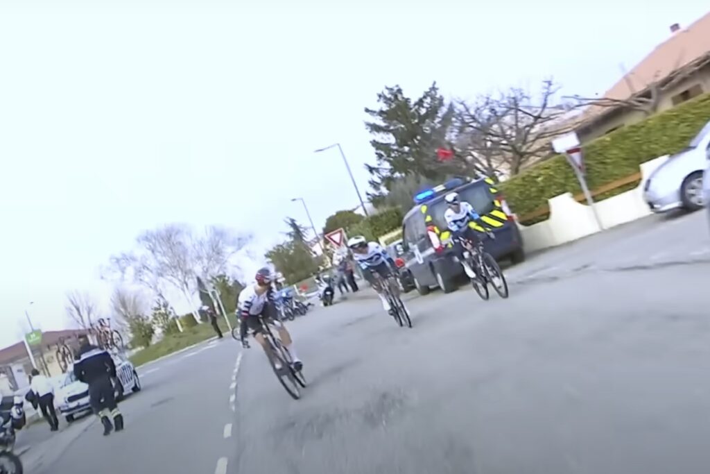 Cyclists take wrong turn at Faun-Ardeche Classic