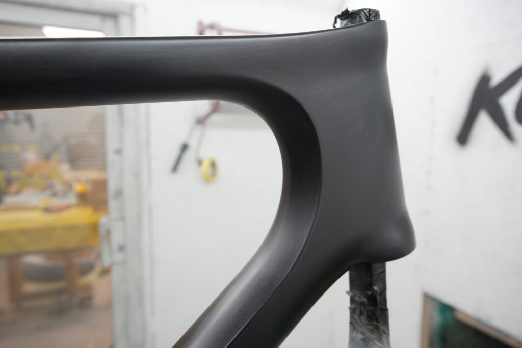 Custom Painting the OPEN UPPER Concept, by Tom Hunt at Kustomflow