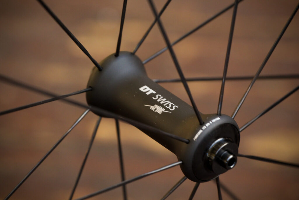 DT Swiss PRC 1400 Spline 65 - front hub