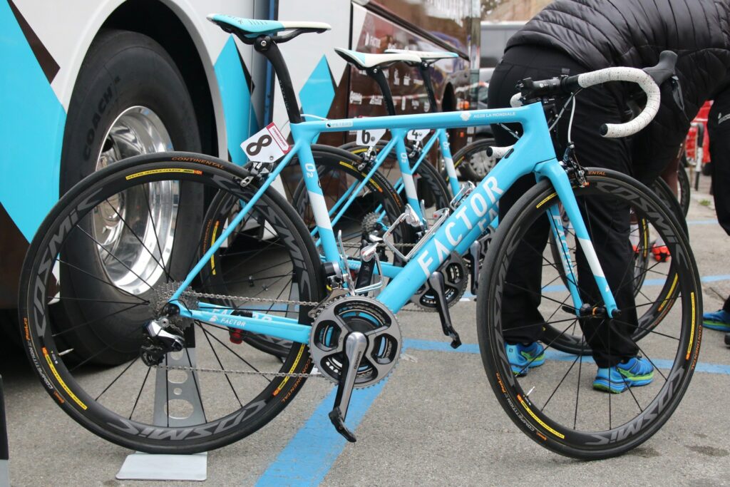 factor ag2r - 1