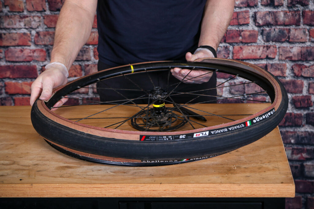 Fitting tubeless tyres – 10 – fit tyre without sealant