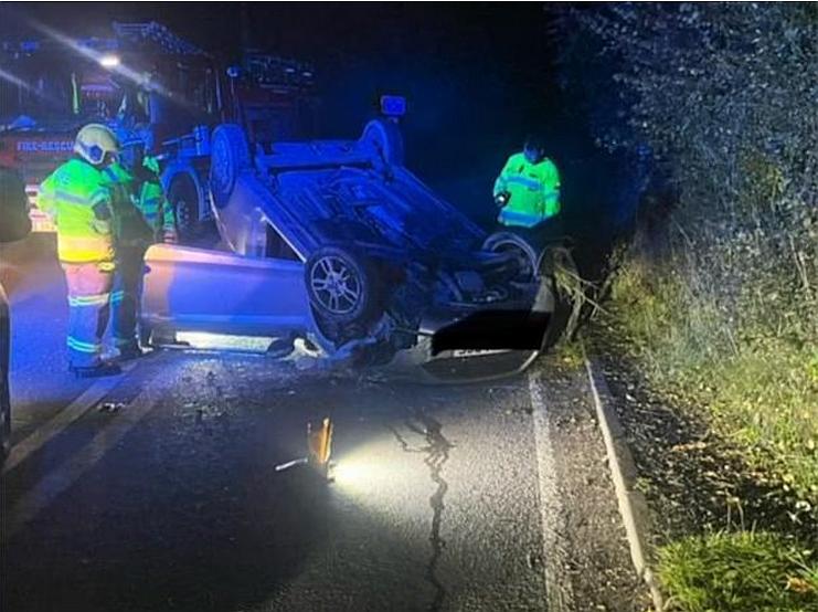 https://cdn.road.cc/wp-content/uploads/roadcc/flipped-car-B555.jpg