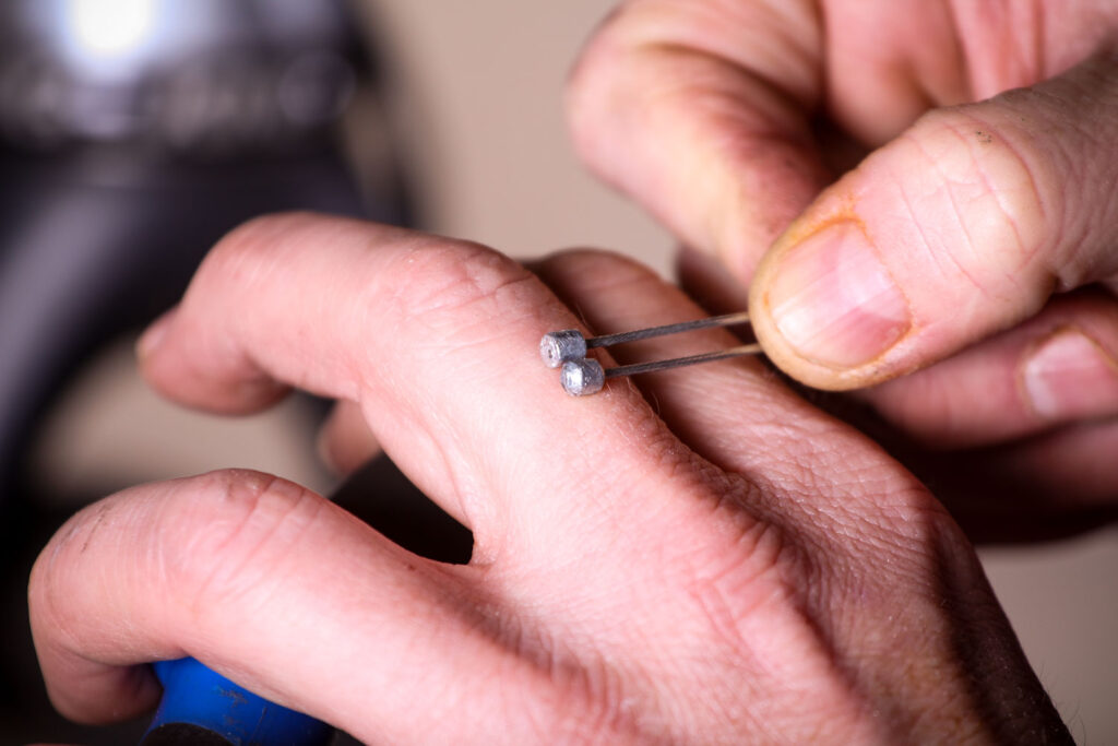How to replace a gear cable 05