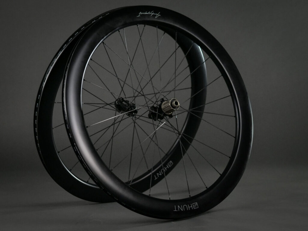 Hunt 54 Aerodynamicist Carbon Disc Wheelset-1