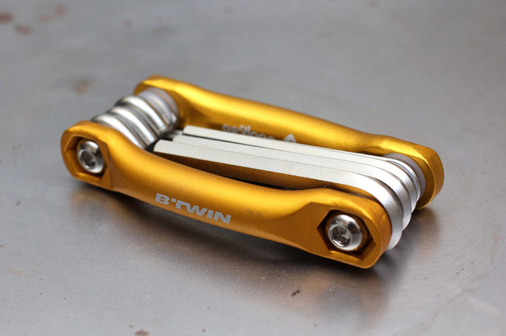 BTwin 300 Bike Multitool