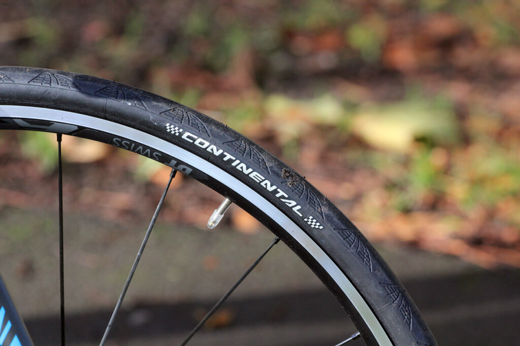 Canyon Endurace CF 8.0 &ndash; tyre