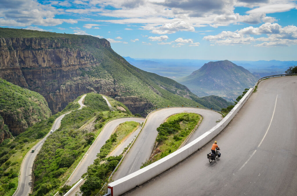 Cycling up the Serra da Leba road Angola – CC-BY-NC 2.0 jbdodane:Flickr