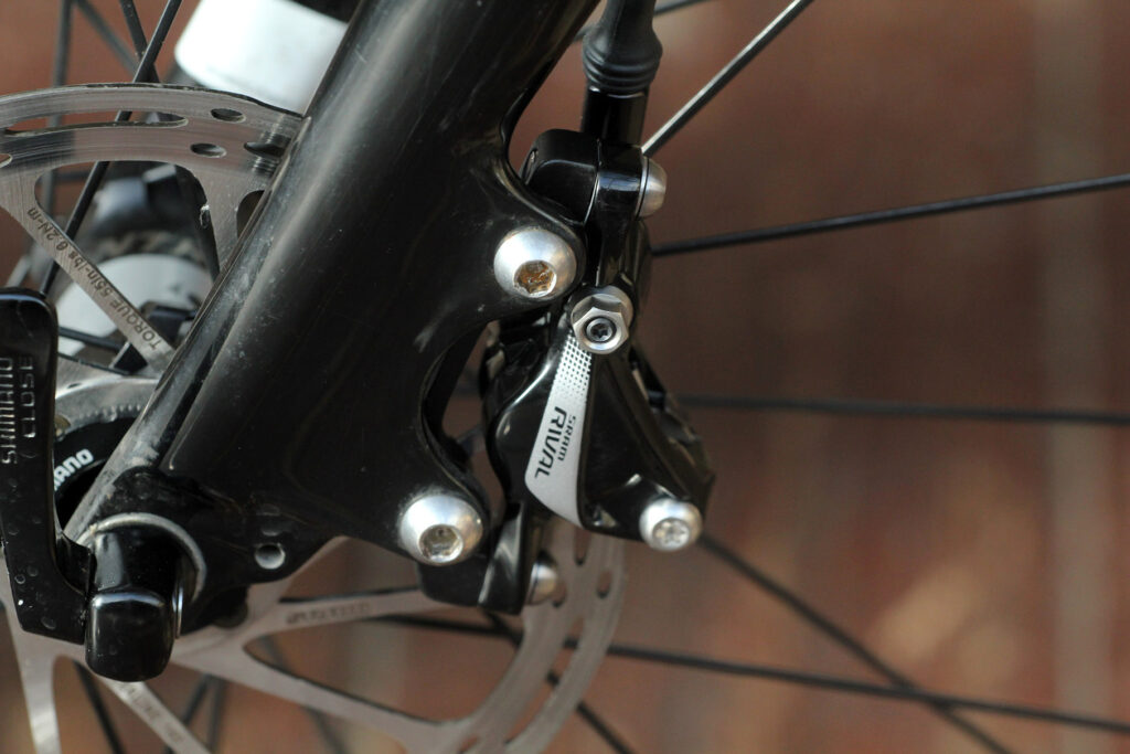 SRAM Rival 22 Hydro groupset – brake calliper on bike