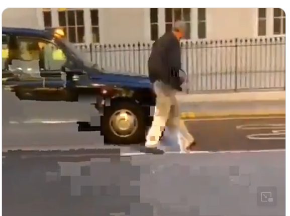 https://cdn.road.cc/wp-content/uploads/roadcc/jump2.png