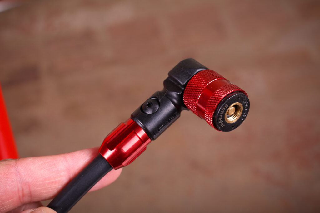 Lezyne Sport Floor Drive - valve head