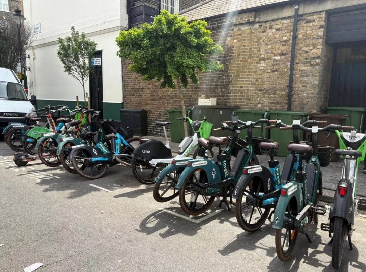 Lime Bikes parked outside Lemonia restaurant, Primrose Hill 2