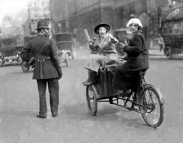 https://cdn.road.cc/wp-content/uploads/roadcc/london-1920s-9.jpg