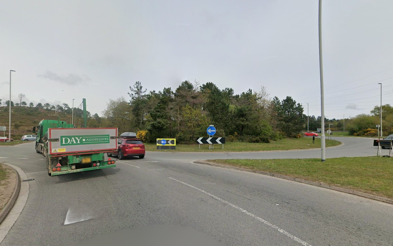 Mannings Heath roundabout, Poole