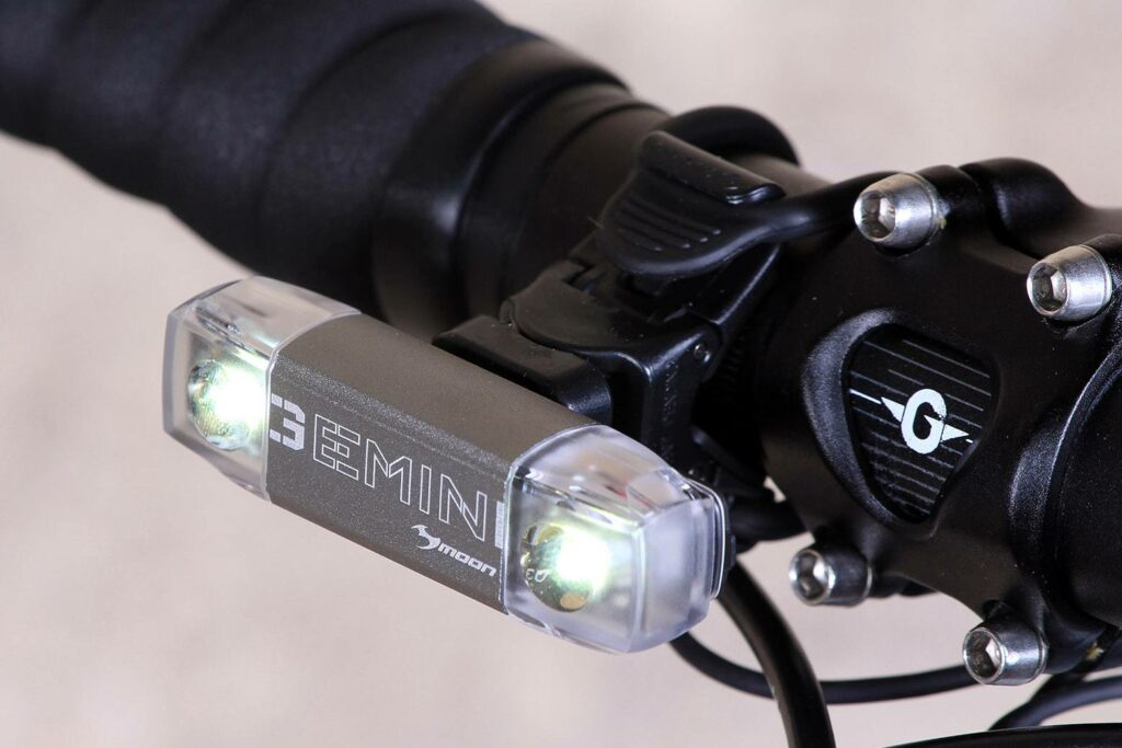 Moon Gemini front light