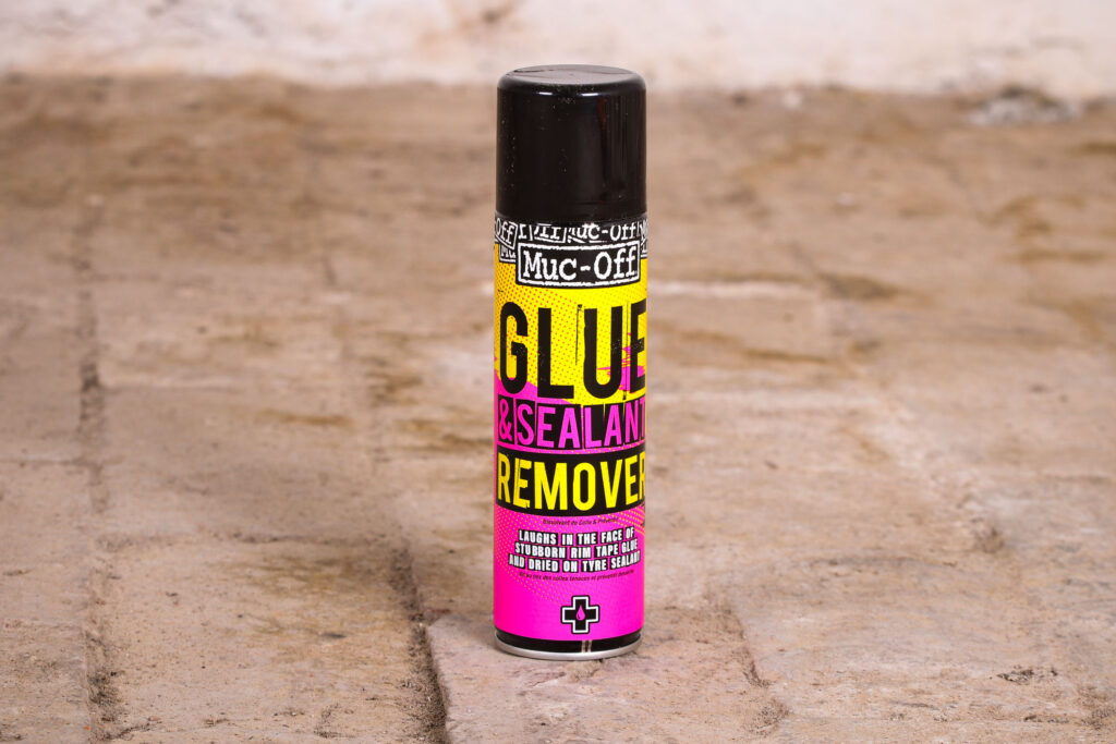 Muc-Off Glue and Sealant Remover